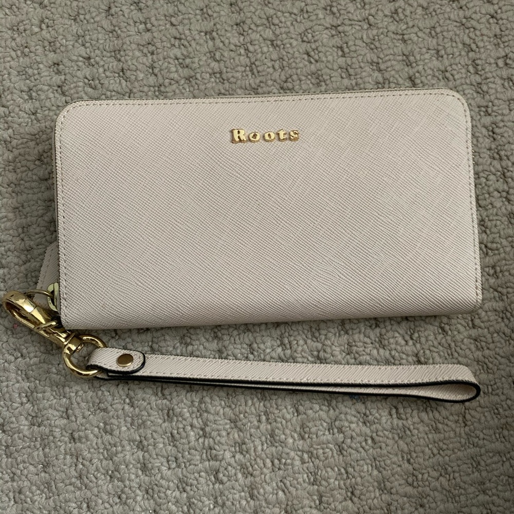 Roots clutch